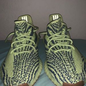 Yeezy 350 semi frozen’s